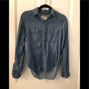 Abercrombie and Fitch Women’s Chambray Shirt
